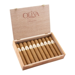 Oliva Connecticut Reserve Double Toro