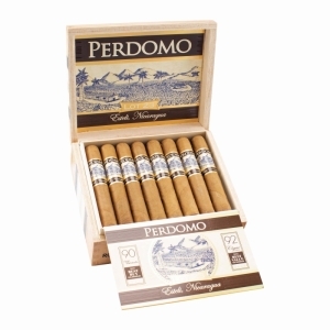 Perdomo Lot 23 Connecticut Robusto - Rabatt 30%