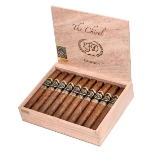La Flor Dominicana Cameroon Cabinet Chisel