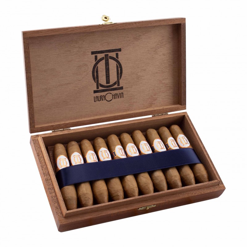 Laura Chavin Classic