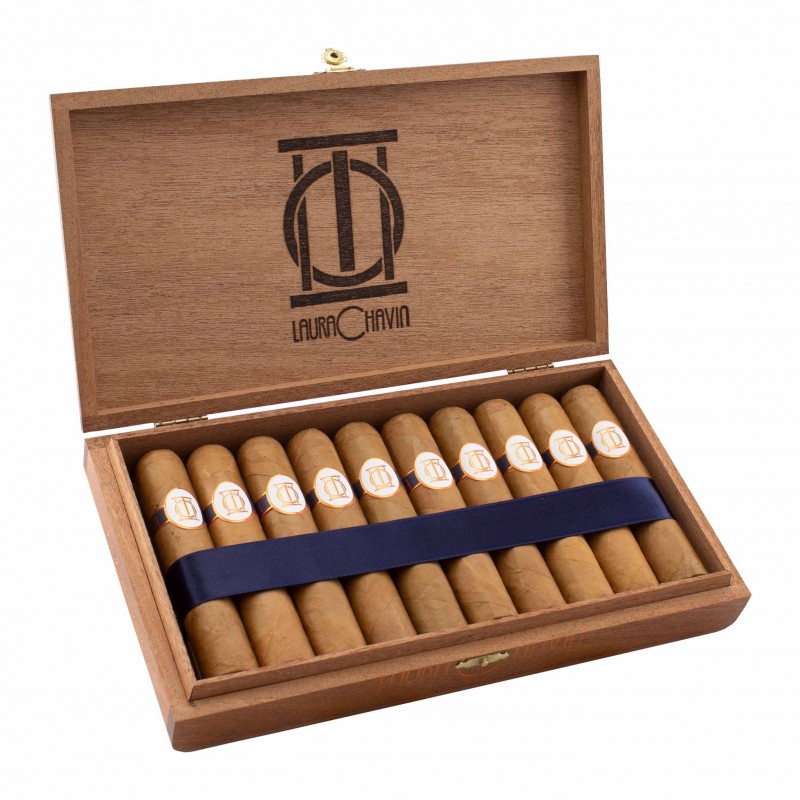 Laura Chavin Classic