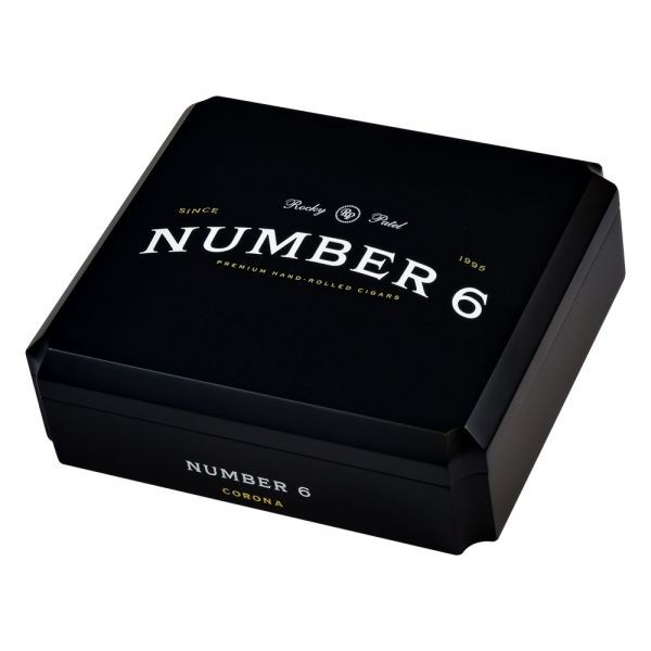 Rocky Patel Number 6  -  Top !