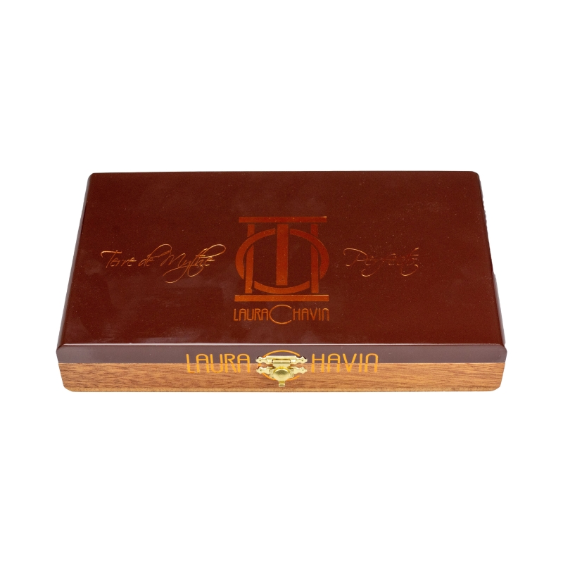 Laura Chavin Terre de Mythe