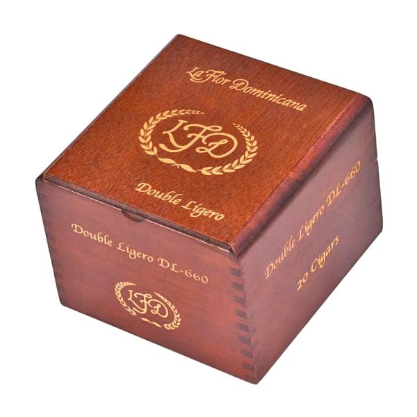 La Flor Dominicana Double Ligero