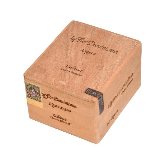 La Flor Dominicana Ligero Cabinet Oscuro Natural